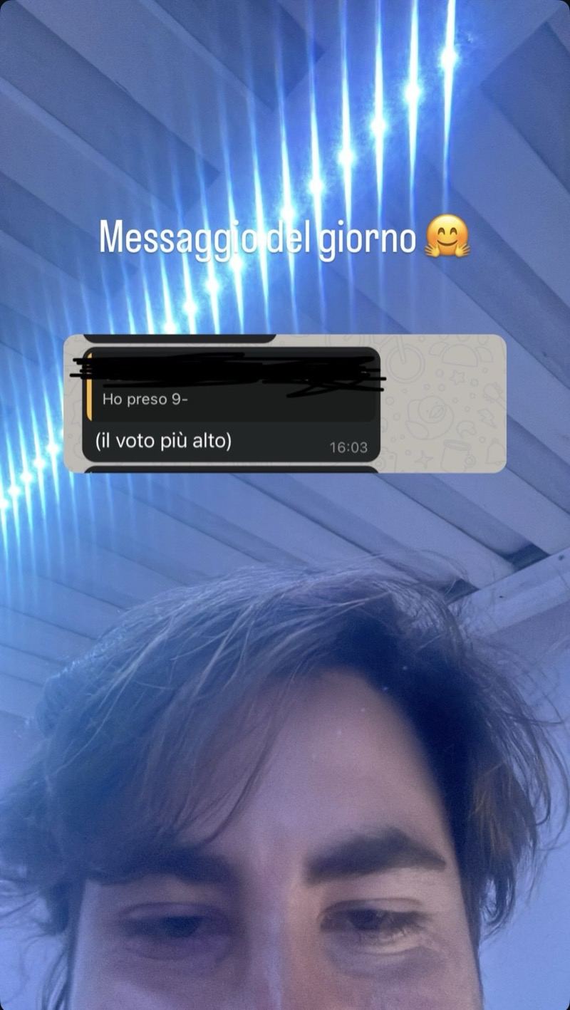 Messaggio del giorno: studente comunica un 9 meno, il voto più alto della classe, dopo le ripetizioni con Federico